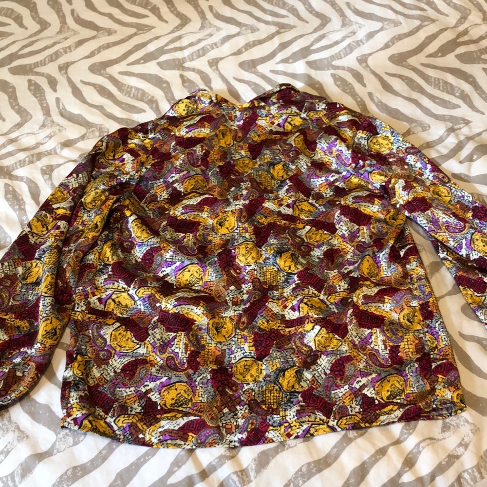 Vintage Silky Patterned Button Down - 12 - image 6
